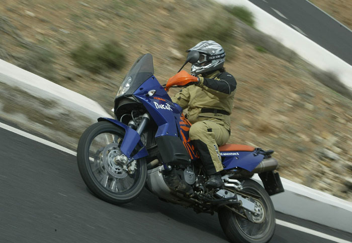 Αποστολή ΚΤΜ 990 Adventure/S