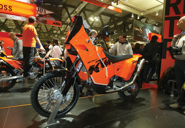 KTM 690 Rally Replica