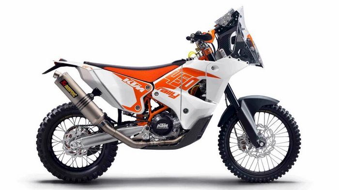 Το ζήταγαν οι ιδιώτες, και η ΚΤΜ το έκανε πραγματικότητα. Το πολεμικό 450 Rally Replica θα είναι σύντομα διαθέσιμο για παραγγελία.