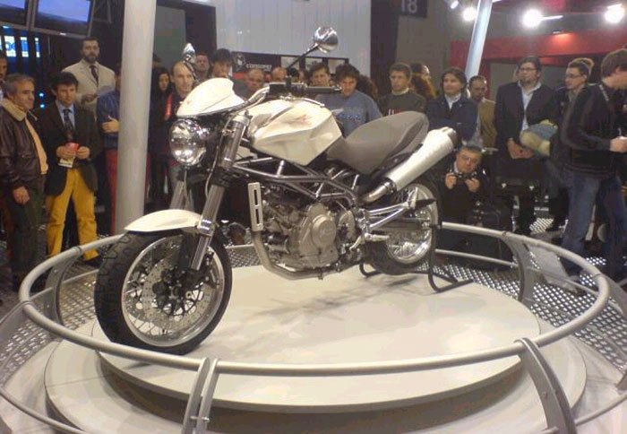 Η Moto Morini στην Αγγλία