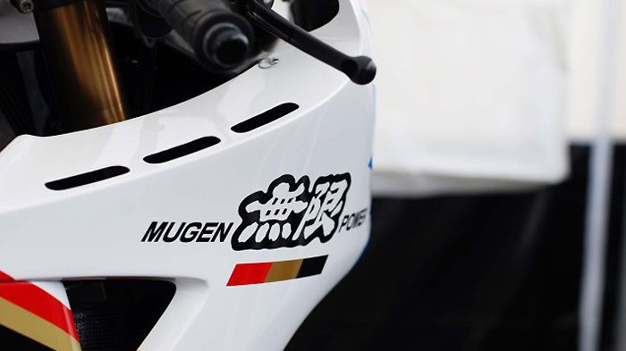 H Team MUGEN θέλει τη νίκη στο φετινό  ΤΤ κατεβάζοντας νέα μοτοσικλέτα αλλά κα το βαρύ πυροβολικό που ακούει στο όνομα John McGuinness.