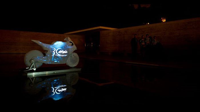 Η Kawasaki γιορτάζει φέτος την 30ή επέτειο της σειράς των Ninja.