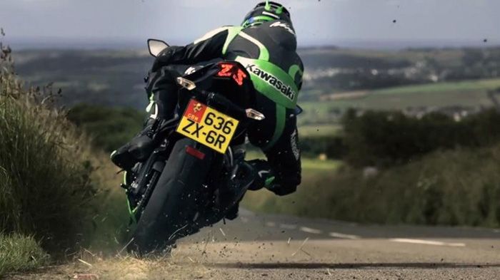 Η Kawasaki ετοίμασε το making of του προωθητικού βίντεο του ZX-6R 2013 που είδαμε πέρσι. 
