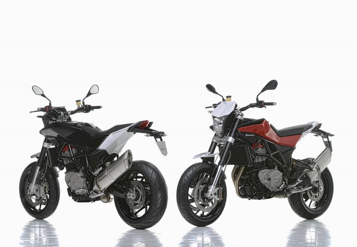 Η μαμά BMW, αλλά και η σύγχρονη αγορά απαιτούν τη μέγιστη ασφάλεια. Ιδού λοιπόν οι εκδόσεις Husqvarna Nuda & Nuda R με ABS.