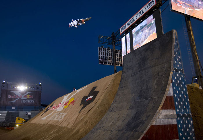Νέο ρεκόρ quarter-pipe άλματος