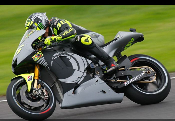 Σαν στο σπίτι του, νιώθει στη Yamaha o Valentino Rossi.