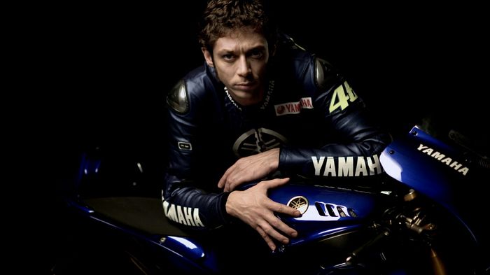 Πρώτο επίσημο βίντεο Rossi-Lorenzo με τη Yamaha YZR-M1