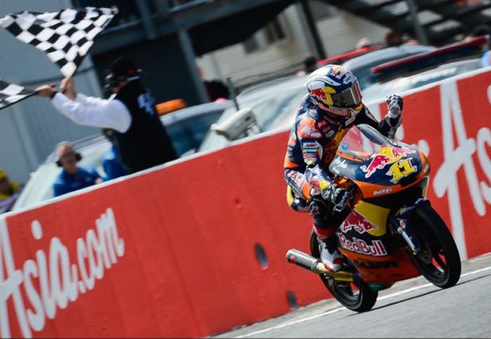 Εντυπωσιακός και στο Philip Island ο Sandro Cortese.