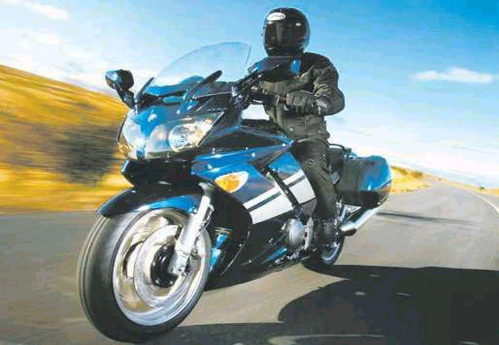 Ημιαυτόματη FJR