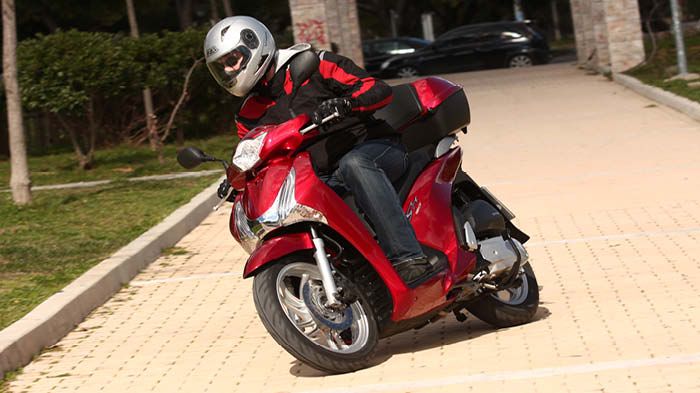 Πέρασε πρώτη η Honda στην ελληνική αγορά δικύκλου τον Φεβρουάριο, πρώτη όμως και για το δίμηνο.