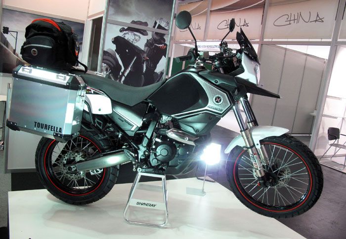 H Shineray παρουσίασε το Kougar 400R, ένα περιπετειώδες on-off με κινητήρα 400 κ.εκ.. 