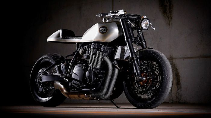 Ο πορτογαλικός βελτιωτικός οίκος RoCkS μετέτρεψε ένα Yamaha XJR 1200 του 1997 στο Sunburn, το εντυπωσιακό cafe racer της φωτογραφίας. 