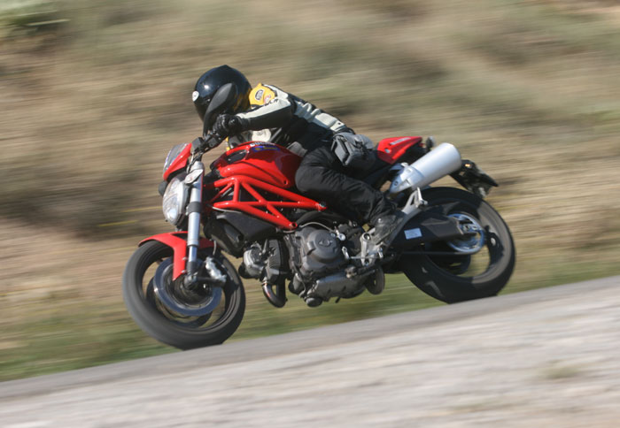 Ducati M696: Δώρο οι Termignoni!