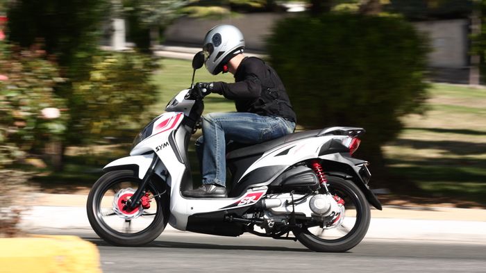 Πρώτο scooter, αλλά και πρώτο δίκυκλο σε ταξινομήσεις για τον Ιούλιο, το SYM Symphony SR 150.