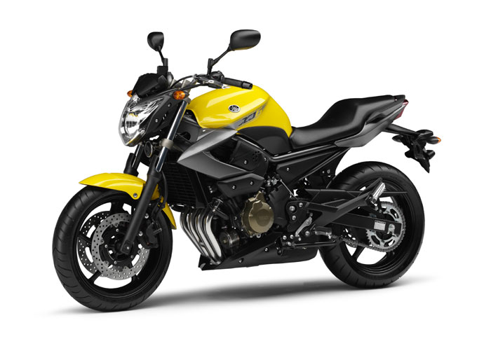 Yamaha XJ6: τώρα και γυμνό!