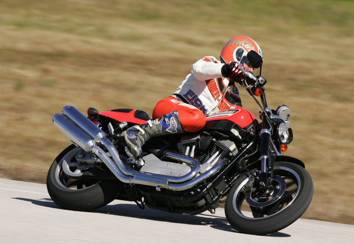 XR 1200: Στην παραγωγή την άνοιξη!