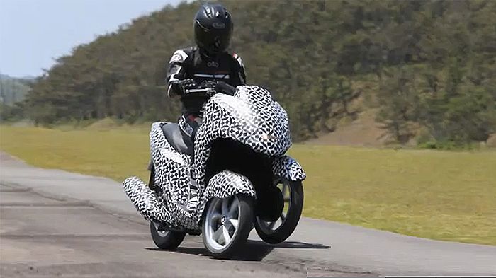 Το τρίκυκλο Yamaha LMW σε δράση!