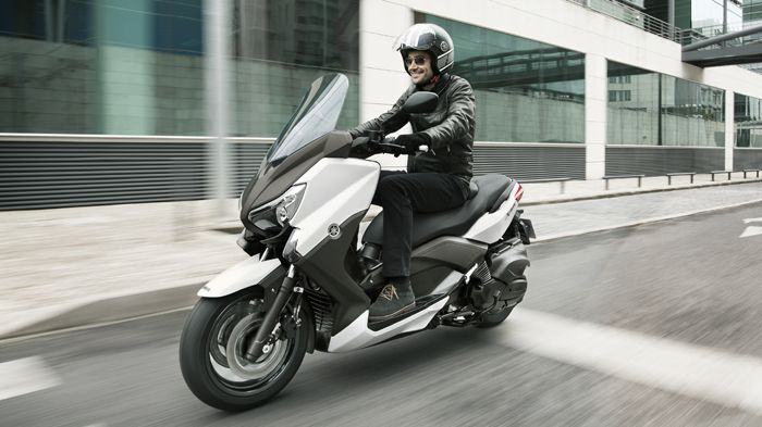 Σε επίσημη ανακοίνωση για το νέο Yamaha X-MAX 400 προχώρησε η ιαπωνική εταιρία.