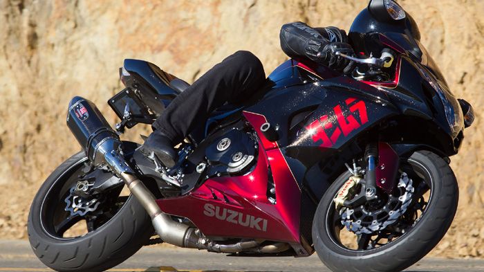 Εντυπωσιακά και φέτος τα περιορισμένης έκδοσης GSX-R που παρουσίασε η Yoshimura στις Ηνωμένες Πολιτείες Αμερικής. 