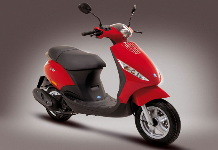 Νέο Piaggio Zip 100 4T