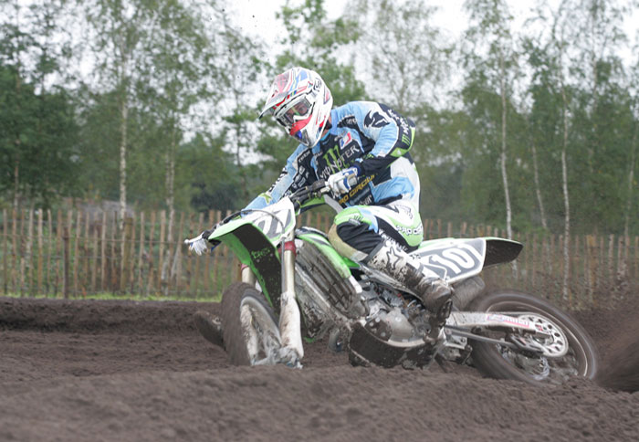 Το motocross… στο ράδιο!