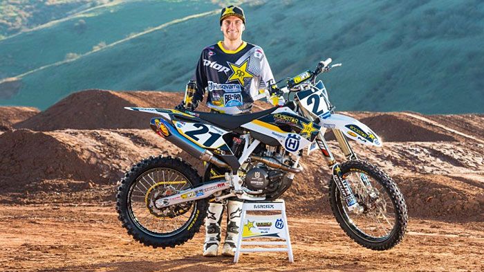 Τουλάχιστον μέχρι και το 2018 θα παραμείνει στην ομάδα της Rockstar Energy Husqvarna Factory Racing ο Jason Anderson.