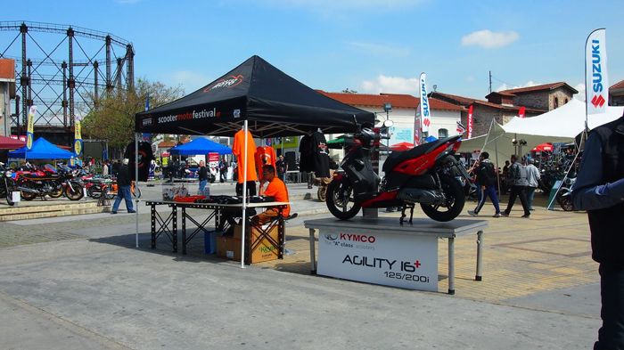 To Agility 16+ 125 περιμένει τον τυχερό νικητή του για πολλές βόλτες.