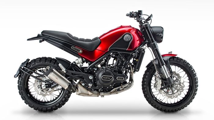 Το Leoncino είναι όσο προσεγμένο σχεδιαστικά περιμένει κανείς ένα σχέδιο που βγήκε από Ιταλικό χέρι - εδώ το Centro Stile Benelli.