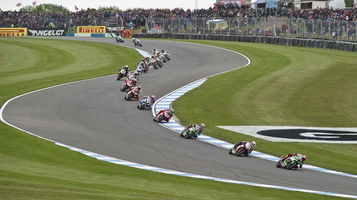 Δύο ωραίοι αγώνες έγιναν το περασμένο σαββατοκύριακο στο Donington Park, με το πρώτο σκέλος να έχει τις δυνατότερες μάχες.