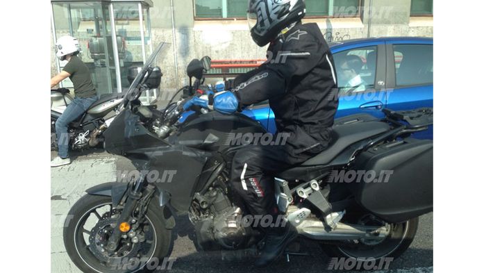 Μια Tracer εκδοχή έχει πολύ νόημα με δεδομένες τις πωλήσεις του ΜΤ-07.