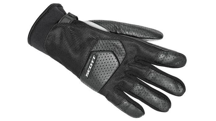 Τα Scott SPV Mesh 2 θα τα βρείτε στη Moto Πήγασος στην τιμή των 55 ευρώ. Περισσότερα στο τηλ. 210-4221060.