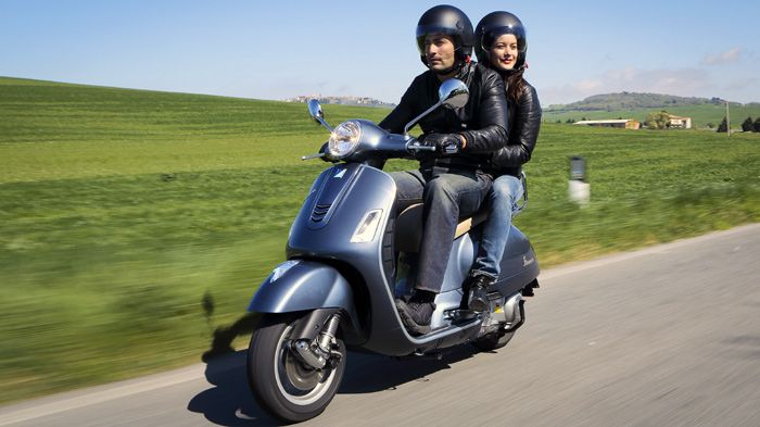 Όμορφη, δυνατή, και άνετη για 2 άτομα, η GTS 250 διαθέτει ένα επιπλέον ατού. Τη φοβερή τιμή διάθεσης της!