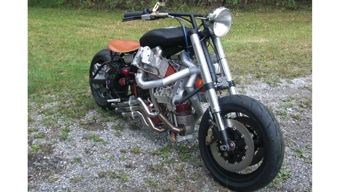 Τι άλλο θα μπορούσε να φτιάξει αν όχι ένα τσόπερ;