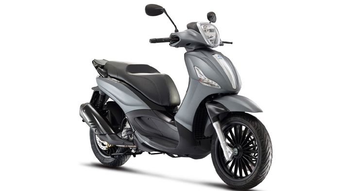 Beverly 300: Νέα προτεινόμενη λιανική τιμή 3.790 ευρώ (από 3.990 ευρώ)