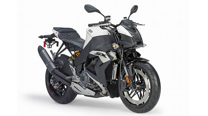Με 185 ίππους και 14 κιλά ροπής, το V2 1190SX είναι ένα γυμνό που πολύ θα θέλαμε να καβαλήσουμε.