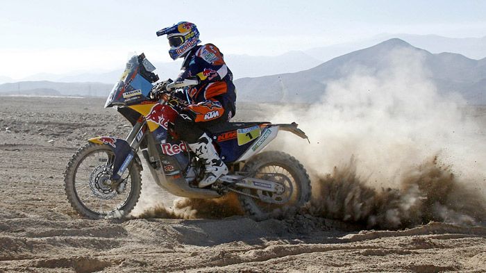 Επιτέλους πρωτιά για τον Marc Coma, που έκοψε 2 λεπτά διαφοράς από τον πρωτοπόρο στη γενική Joan Barreda.