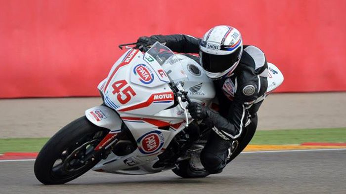 Ο Δημήτρης Καρακώστας κατάφερε να τερματίσει στη 18η θέση στον πρώτου αγώνα στο EJC.