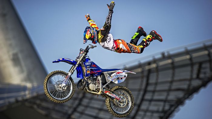 Όλη η αφρόκρεμα των κορυφαίων αναβατών του Freestyle Motocross θα δώσει το παρών στο Red Bull X-Fighters της Αθήνας στις 12 Ιουνίου.