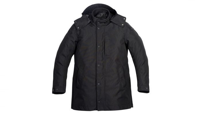 Μετά την έκπτωση 25% το καθημερινό μακρύ jacket Manhattan διατίθεται σε ιδιαίτερα ελκυστική τιμή.