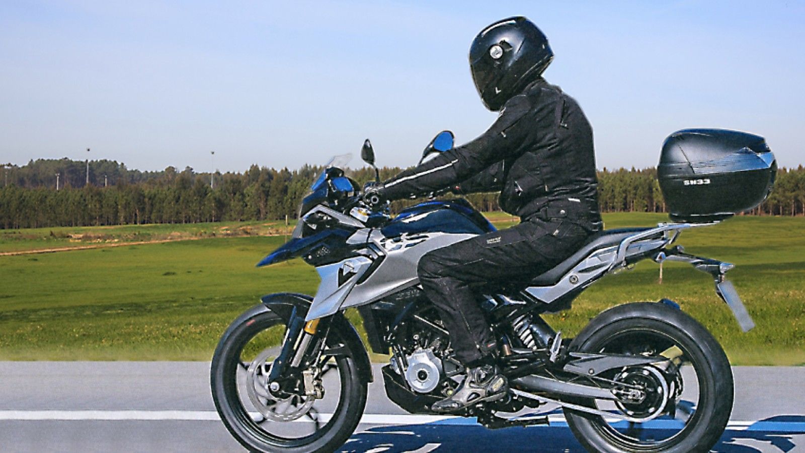 To νέο μικρό GS, και σε δοκιμές στο δρόμο! 