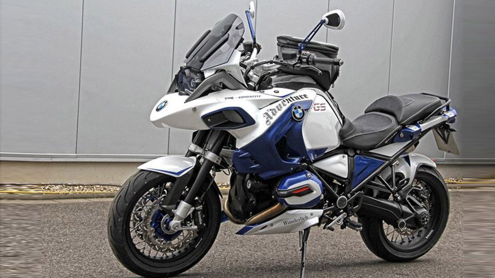 Μια R1200GS, μετασκευασμένη έτσι ώστε να είναι...αεροπλάνο στην άσφαλτο! 