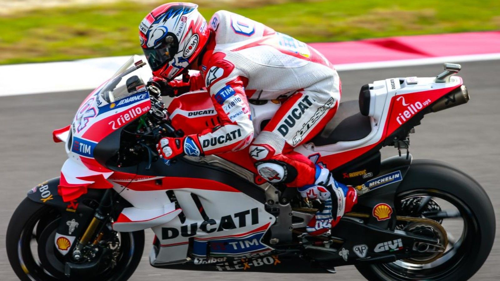 Νικητής για πρώτη φορά από το 2009 στην μεγάλη κατηγορία ο Andrea Dovizioso!