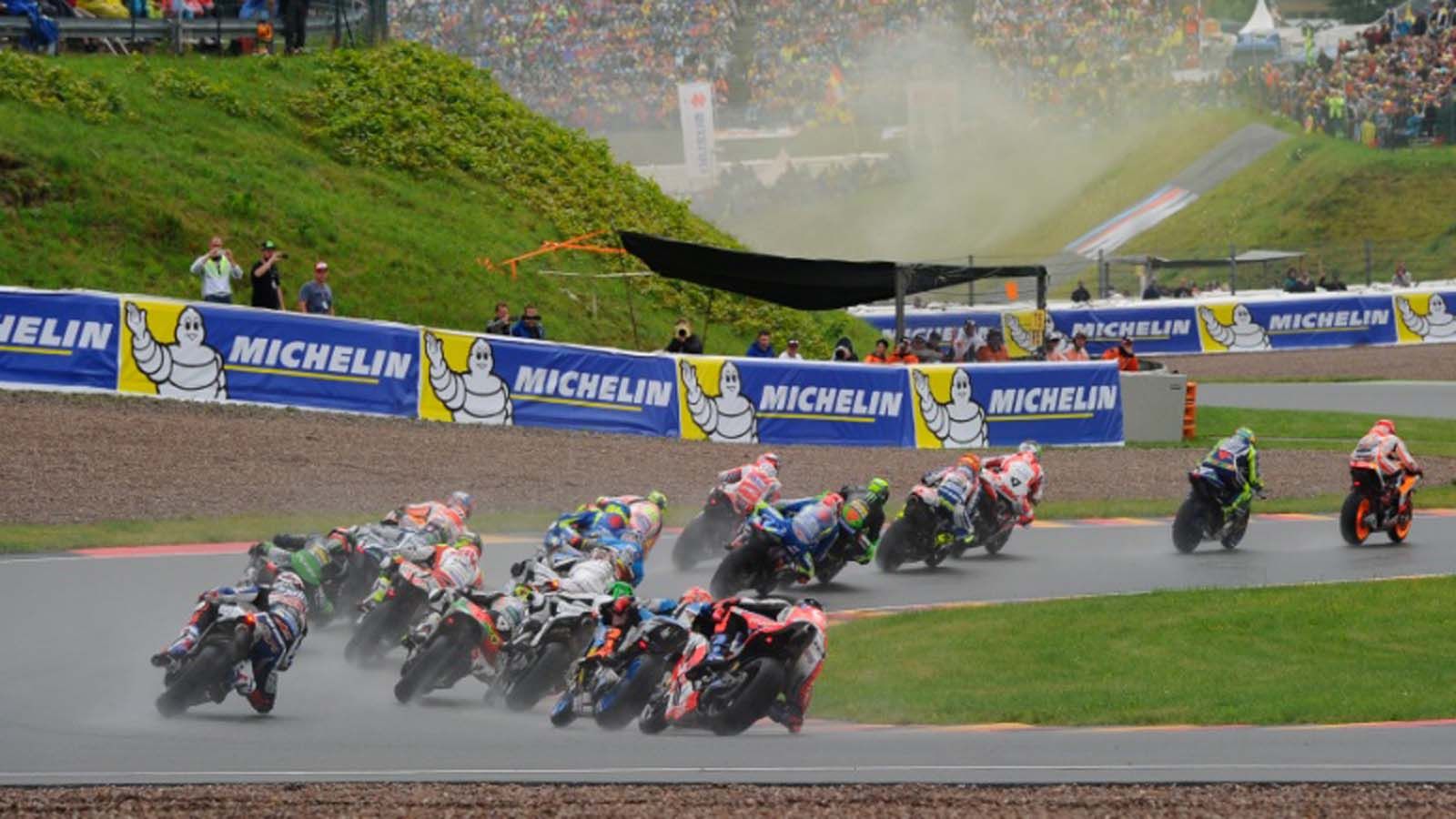 Σε μια αλλαγή προχώρησε η Dorna, στο ημερολόγιο αγώνων των Moto GP 2017.