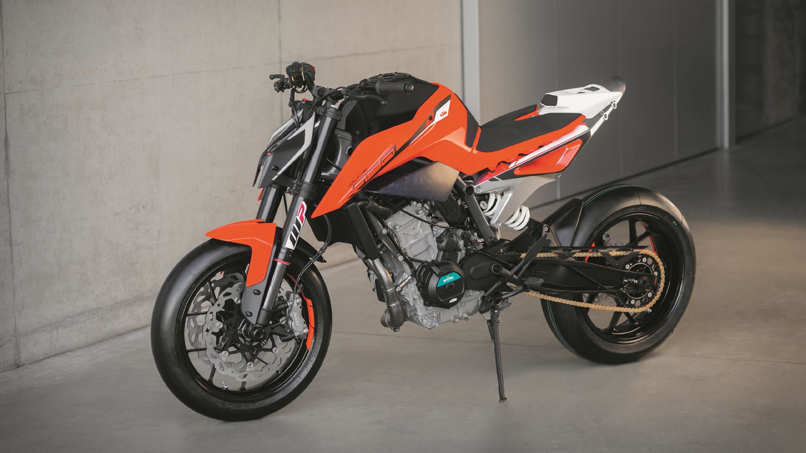 Ιδού το πολυαναμενόμενο ΚΤΜ Duke 790! 