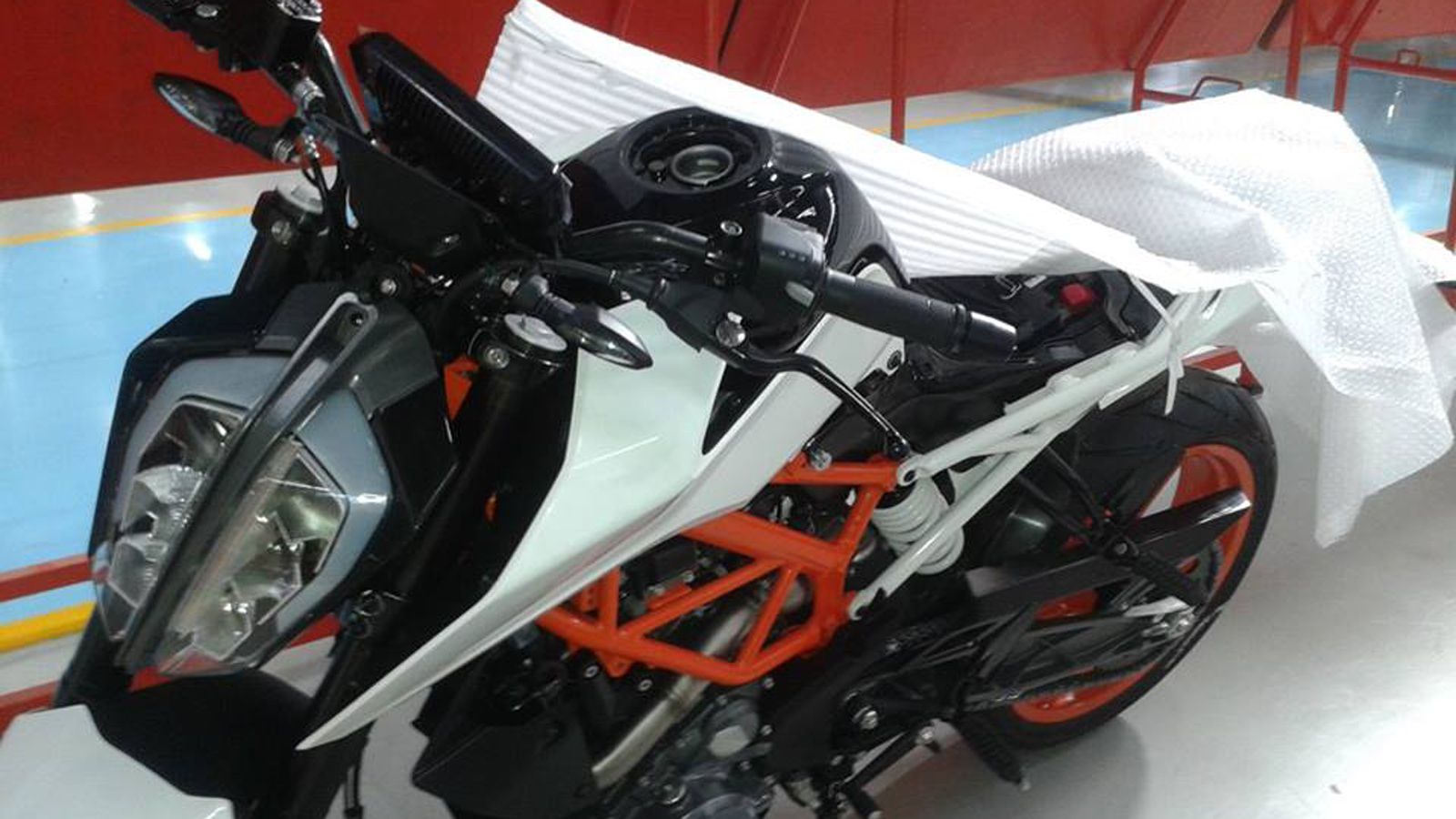 Έτσι θα είναι το νέο KTM 390 Duke! 