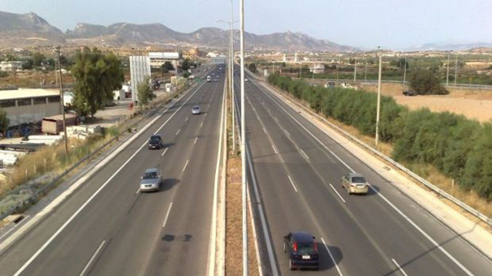 Ρυθμίσεις στο ύψος Μαλεσίνας-Τραγάνας της Ε.Ο. Αθηνών-Θεσσαλονίκης.