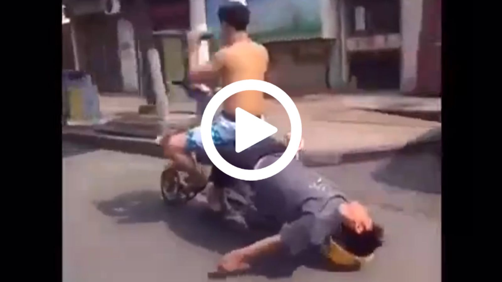 Ξεκαρδιστικός τρόπος να γυρίσεις σπίτι, άμα είσαι μεθυσμένος! 