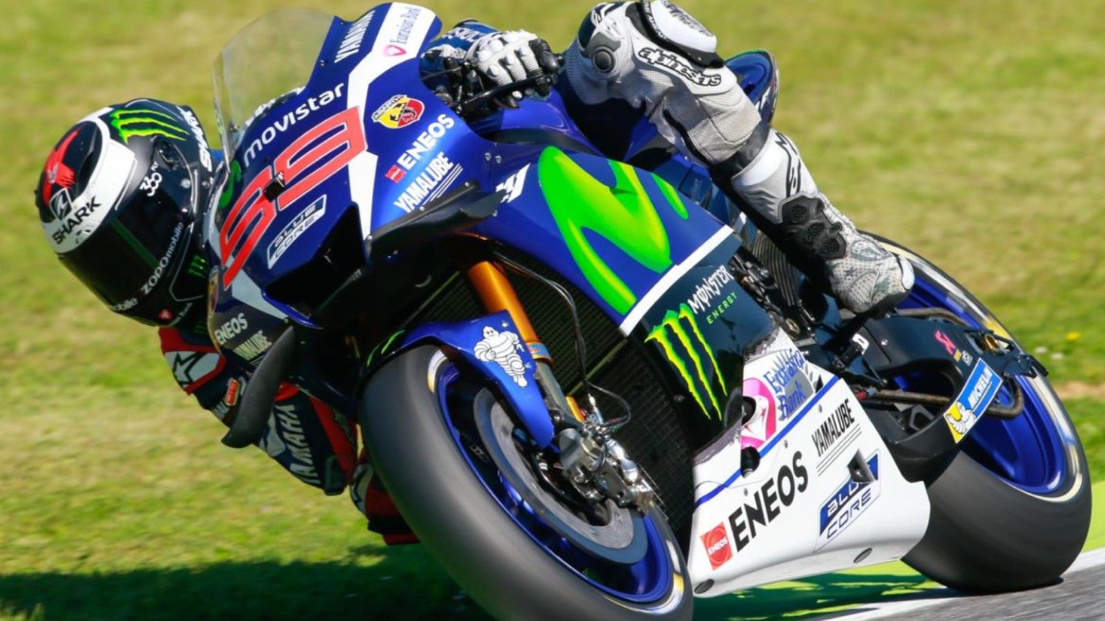 Μια νίκη για τον Jorge Lorenzo σε έναν τελευταίο γύρο-θρίλερ! 