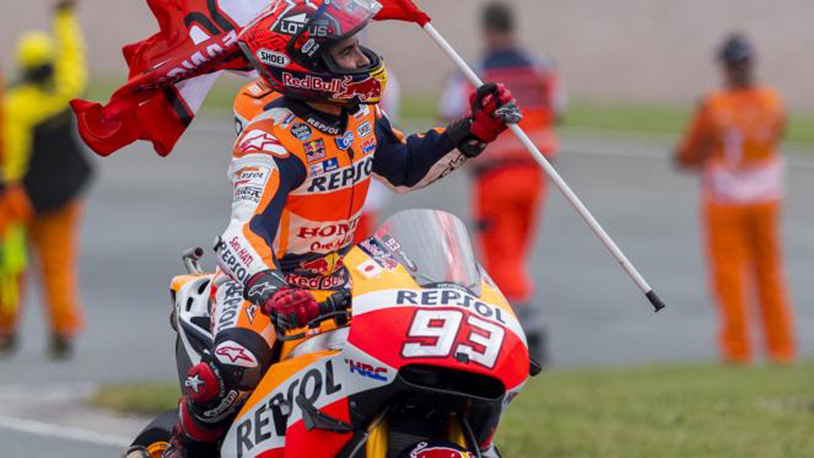 Ένα-ένα μαζεύει τα αριθμάκια ο Ισπανός αναβάτης! 