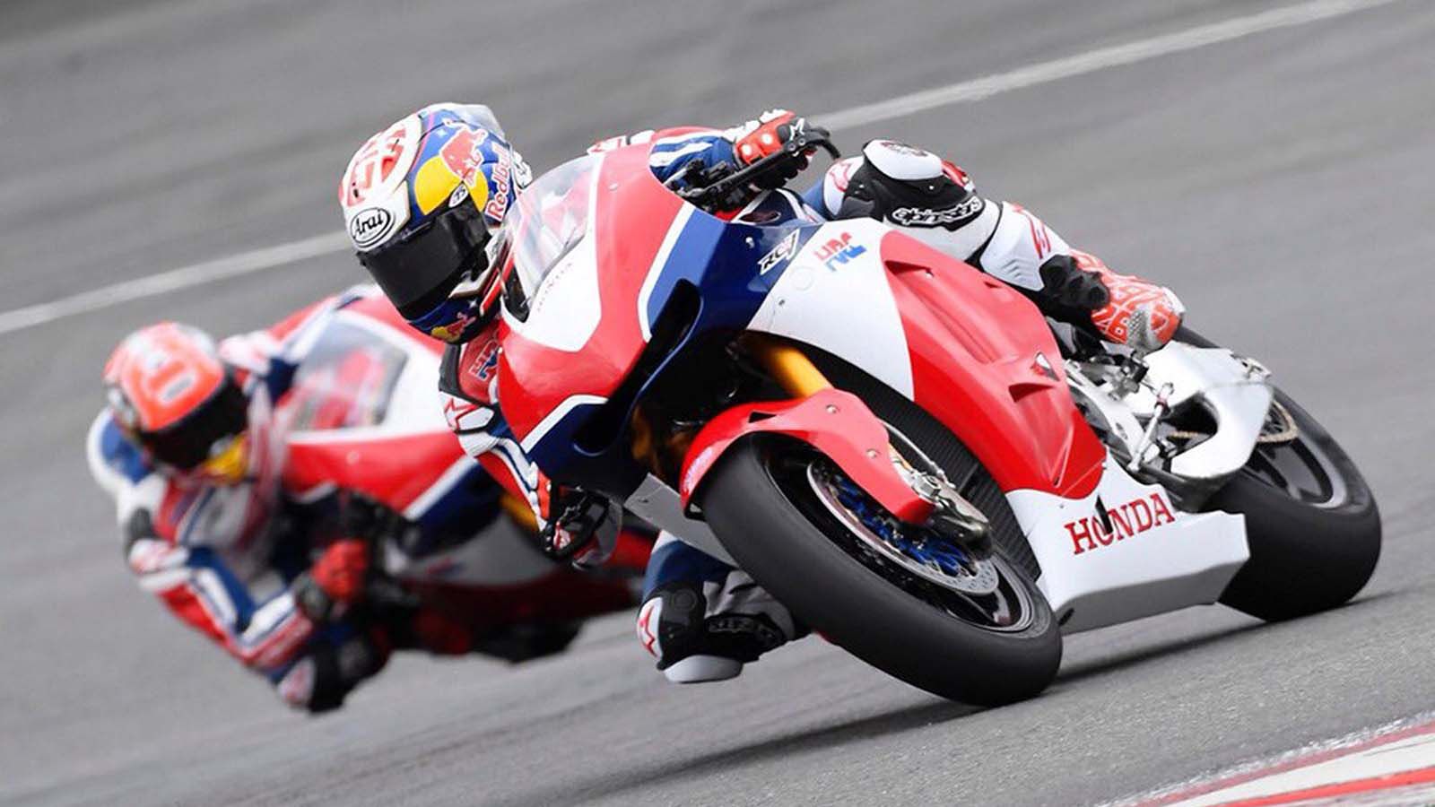 Μια διασκεδαστική ημέρα για τους δύο κορυφαίους αναβάτες! 